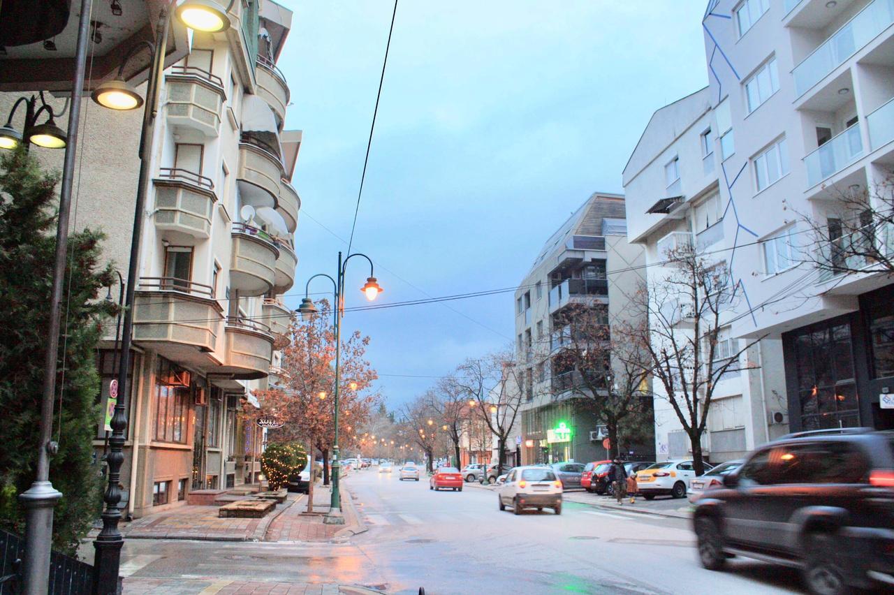 Regina'S Apartments Skopje Exterior foto